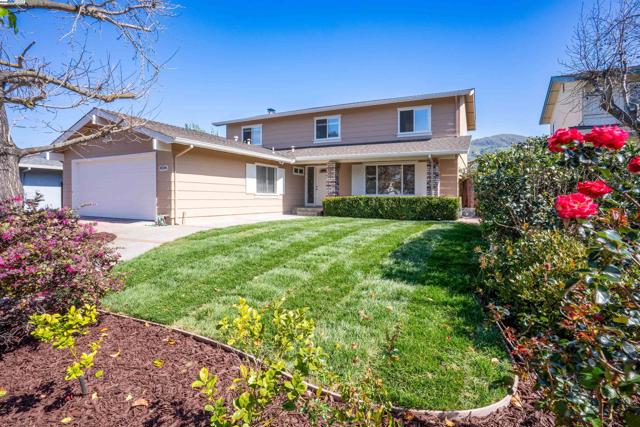 Image 1 of 43 For 45596 Cherokee Ln