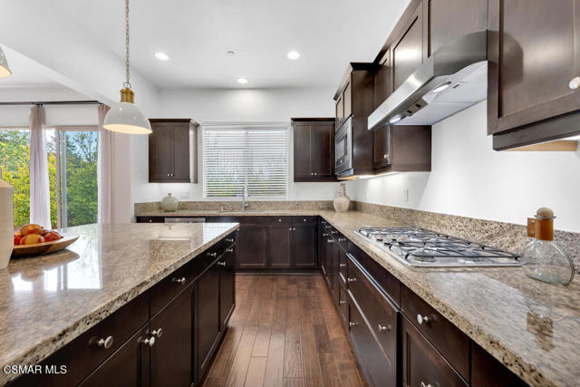 4968 Princess Drive, Agoura Hills CA: https://media.crmls.org/mediaz/b08c81e1-651d-45a6-af62-6531ce2d5fc4.jpg