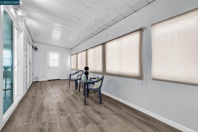 16401 San Pablo Ave, San Pablo CA: https://media.crmls.org/mediaz/b08d53f1-f693-4f54-87d4-5fc6b07b7895.jpg