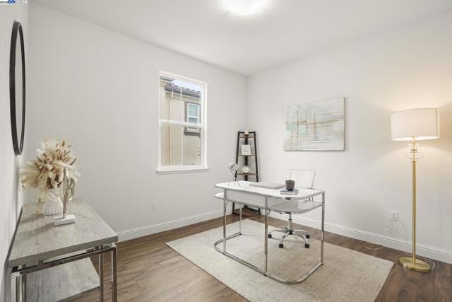 3105 Vittoria Loop, Dublin CA: https://media.crmls.org/mediaz/b08d6e8b-03ee-4771-aa2e-37933cd56430.jpg