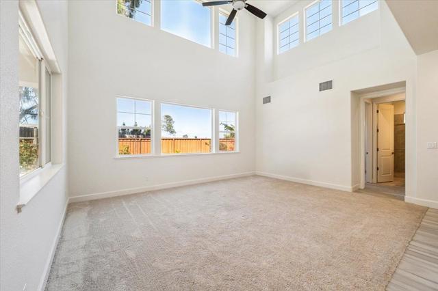 465 Russell Way, Marina CA: https://media.crmls.org/mediaz/b08ddd2d-99ba-4378-b993-369e022c0169.jpg