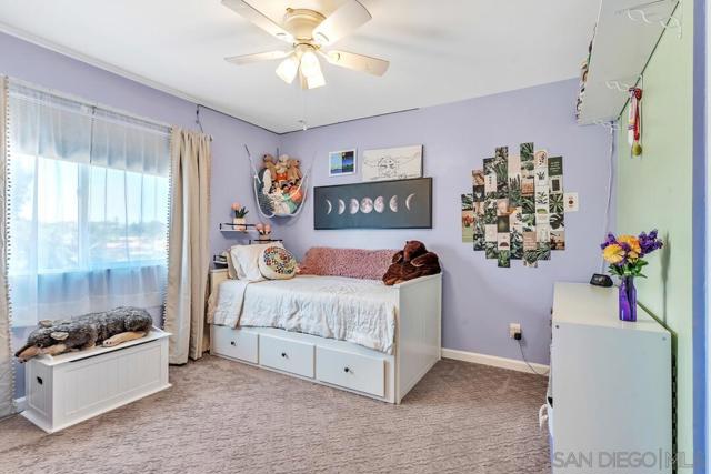 1817 Sunny Slope Terrace, Escondido CA: https://media.crmls.org/mediaz/b08dde8f-f8f1-422e-9a9e-00ed0d5d9707.jpg