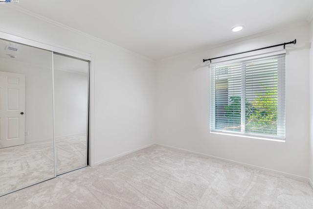 825 Oak Grove Rd, Concord CA: https://media.crmls.org/mediaz/b08dfd0b-77bb-4562-b2ba-27d5bc826a75.jpg