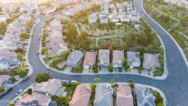 20769 Lugano Way, Porter Ranch CA: https://media.crmls.org/mediaz/b09049d2-8cf4-4023-9e38-756f55620675.jpg