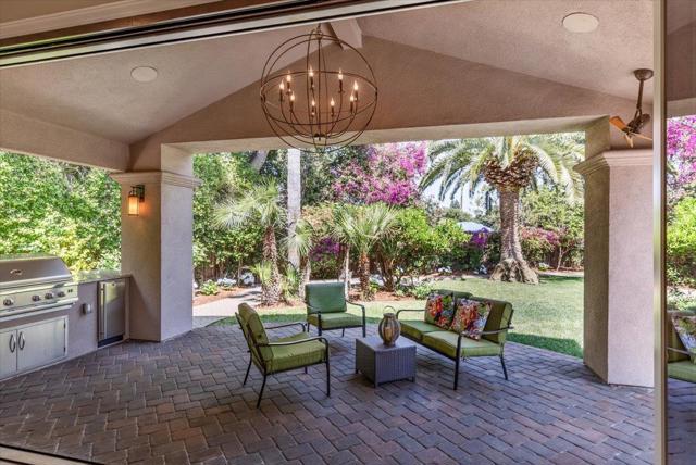 32 N El Monte Avenue, Los Altos CA: https://media.crmls.org/mediaz/b09209b3-f164-4e80-9564-b9de11aa6ab9.jpg