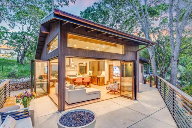 138 Bolivar Lane, Portola Valley CA: https://media.crmls.org/mediaz/b0920e97-033c-4884-9460-4c95286d4c3c.jpg