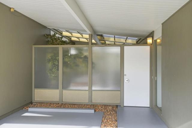 1582 Brandywine Road, San Mateo CA: https://media.crmls.org/mediaz/b0925a69-bf7d-4e83-b68a-0feb97b2418b.jpg