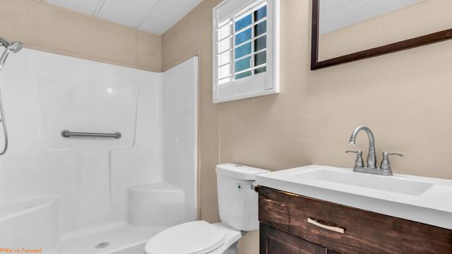 1139 Via Feliz, Cathedral City CA: https://media.crmls.org/mediaz/b092c95b-a305-4e64-abff-ff7de27308cb.jpg