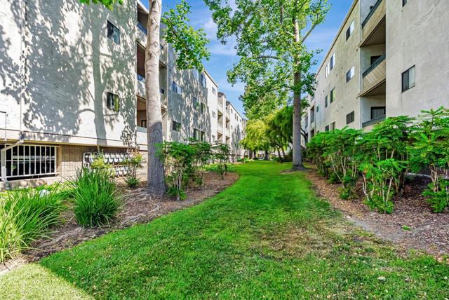 1234 Stanhope Lane, Hayward CA: https://media.crmls.org/mediaz/b093a8eb-a99e-4678-8004-594695cba7ae.jpg