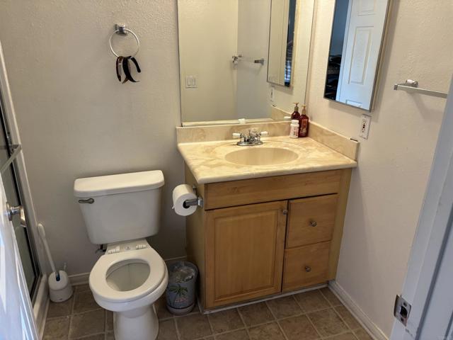 Detail Gallery Image 14 of 14 For 1037 E. Washington Ave #2,  Escondido,  CA 92025 - 3 Beds | 2 Baths