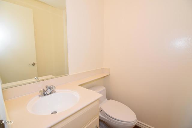 Detail Gallery Image 15 of 46 For 13340 Maxella Ave #3,  Marina Del Rey,  CA 90292 - 3 Beds | 2/1 Baths