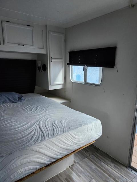 1672 E San Fernando Street, San Jose CA: https://media.crmls.org/mediaz/b095ae41-87ca-4283-8b76-3ddef5e89d8b.jpg