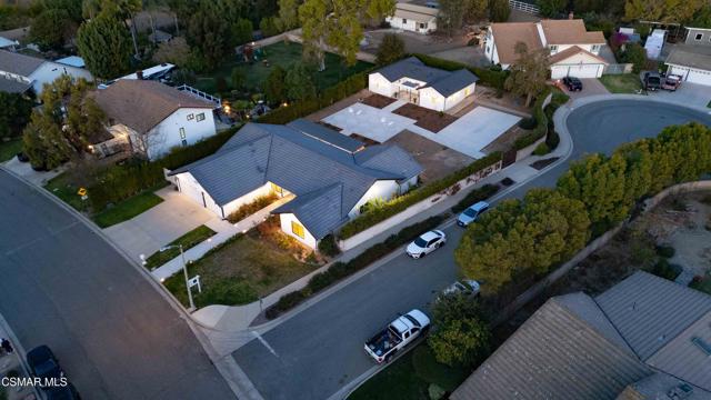 568 Bristol Avenue, Simi Valley CA: https://media.crmls.org/mediaz/b096814b-8e24-433f-b344-b146b2c519cc.jpg