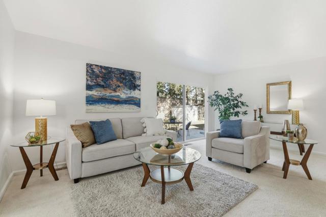 15581 Flintridge Drive, Los Gatos CA: https://media.crmls.org/mediaz/b0971bee-53d5-44d0-981d-fb837ce4d5b8.jpg