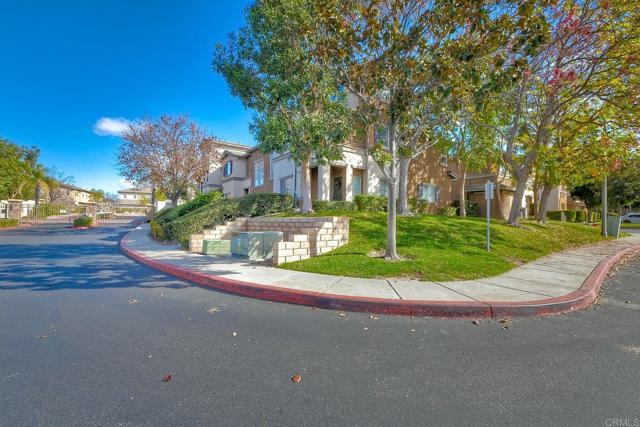 Image 33 of 42 For 26493 Arboretum Way 1904