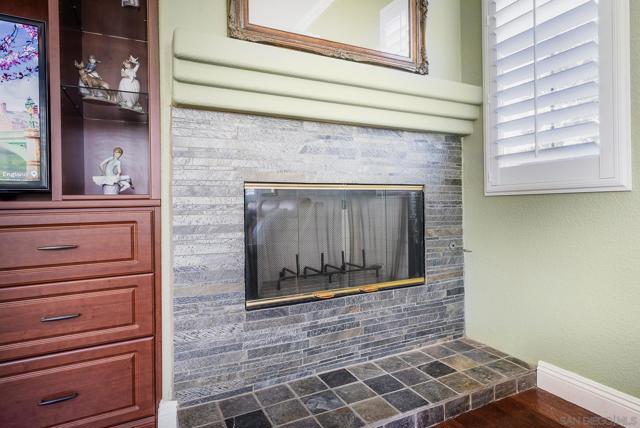 1330 Panorama Ridge Rd, Oceanside CA: https://media.crmls.org/mediaz/b09881cc-3ae8-4680-9377-5d180c58ee69.jpg