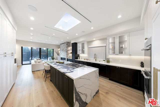 123 S Kilkea Drive, Los Angeles CA: https://media.crmls.org/mediaz/b099f86d-936e-4da0-8d22-bc217ebf5ac7.jpg