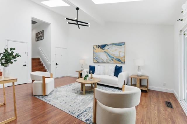 20212 Northcove Square, Cupertino CA: https://media.crmls.org/mediaz/b09aa95a-d659-4e94-aacc-9329bb02822d.jpg