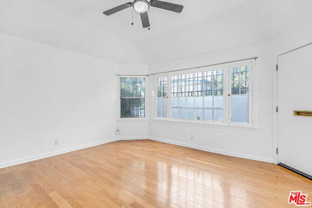5918 3/4 Willoughby Avenue, Los Angeles CA: https://media.crmls.org/mediaz/b09b4f3d-b1c2-4311-ba6b-05ebfe16bbf8.jpg