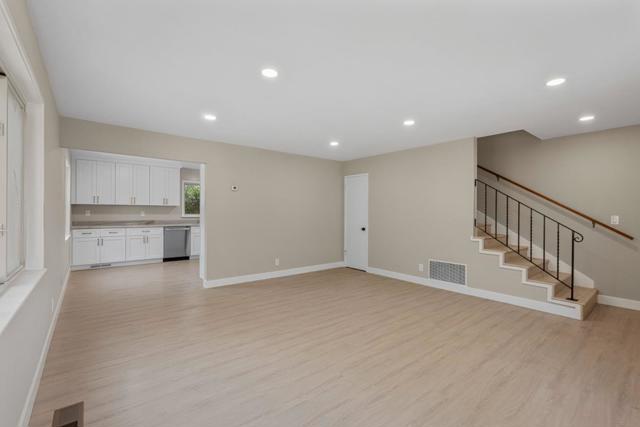 620624 Mcclellan Avenue, Monterey CA: https://media.crmls.org/mediaz/b09befaa-1bd8-41ca-8514-d5dc0d5ab768.jpg