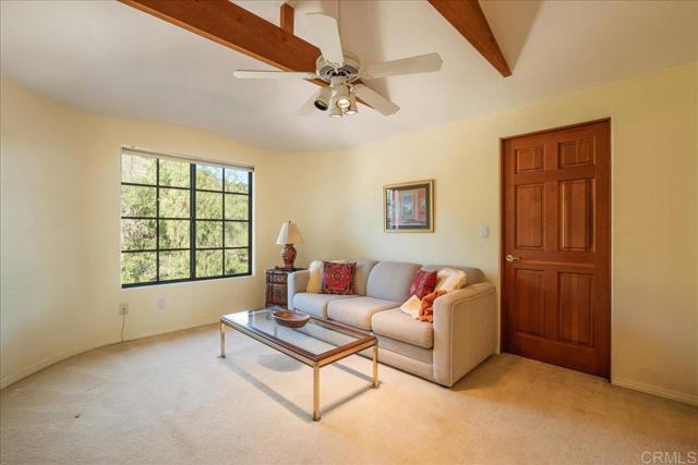 Detail Gallery Image 21 of 60 For 3577 Stonegate Pl, Fallbrook,  CA 92028 - 5 Beds | 6/1 Baths