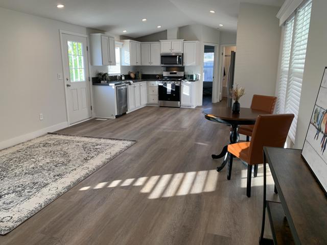 67920 E Palm Canyon Drive, Cathedral City CA: https://media.crmls.org/mediaz/b09d0d5d-4f20-408c-a964-f72cbb4c5770.jpg