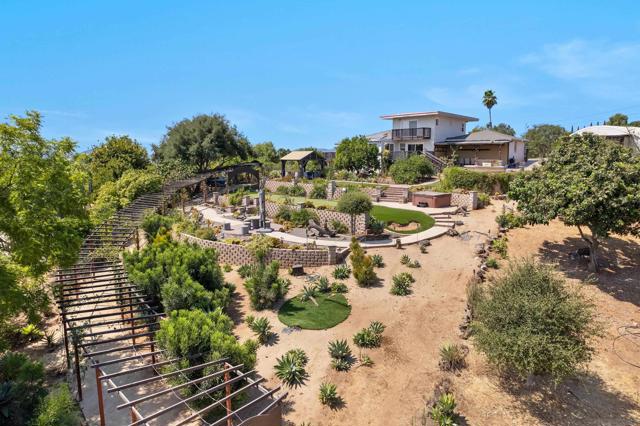 644 Eldorado Drive, Escondido CA: https://media.crmls.org/mediaz/b09eca26-b9a1-48a5-8e71-5242aadd0488.jpg