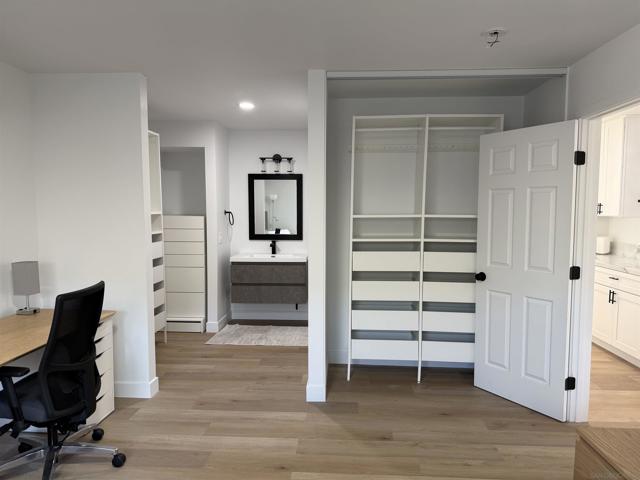664 Carefree Dr, San Diego CA: https://media.crmls.org/mediaz/b09fb8cb-688c-4939-83b2-eec124faa44c.jpg