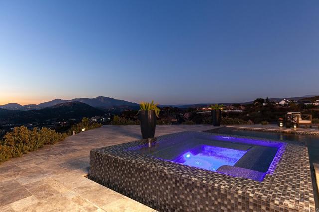 328 AMY WAY, Alpine CA: https://media.crmls.org/mediaz/b09fe862-9318-432e-82c3-001cac0fb1ef.jpg