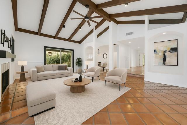 60 Calle Solano, Rancho Mirage CA: https://media.crmls.org/mediaz/b0a06973-1e15-4d28-94b6-3b5ba95a39db.jpg