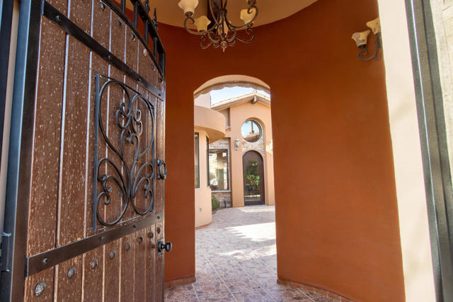 77170 Casa Del Sol, La Quinta CA: https://media.crmls.org/mediaz/b0a13433-1b9a-4d8d-abd1-3edeac00f6ac.jpg
