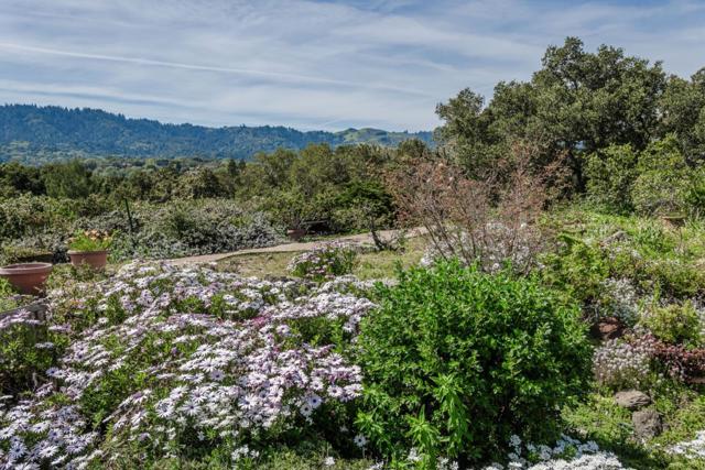 640 Los Trancos Road,  CA: https://media.crmls.org/mediaz/b0a24ea1-183d-44cc-bebd-3eaa4ccddb83.jpg