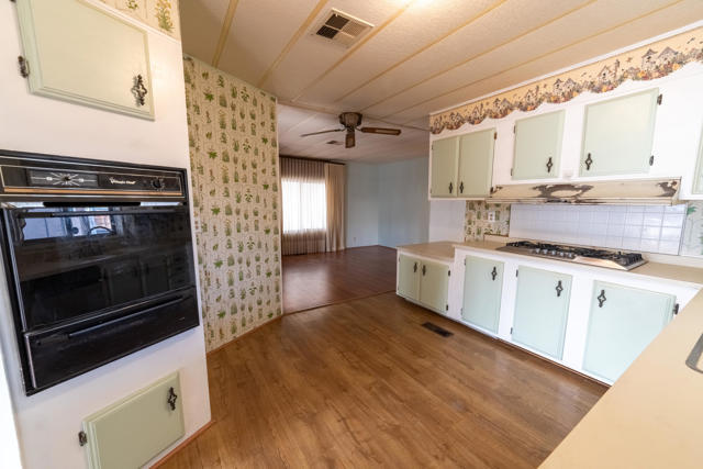 43378 Nola Street, Hemet CA: https://media.crmls.org/mediaz/b0a352de-634f-49ba-8d7b-71d86311d9af.jpg