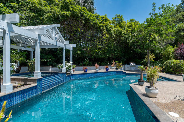 Detail Gallery Image 31 of 42 For 4409 Encinas Dr, La Canada Flintridge,  CA 91011 - 5 Beds | 4 Baths