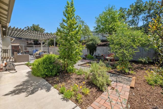 3649 NIBLICK DRIVE, La Mesa CA: https://media.crmls.org/mediaz/b0a4a36c-3244-4f2f-853e-fffd85e76150.jpg
