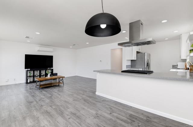 Detail Gallery Image 7 of 24 For 611 San Juhn St, Spring Valley,  CA 91977 - 4 Beds | 2 Baths