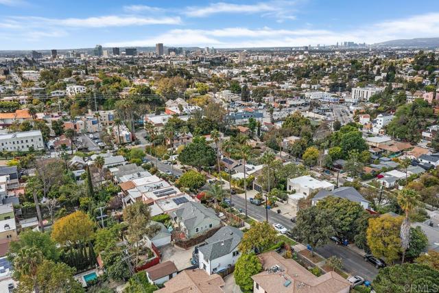 1400 Angelus Avenue, Los Angeles CA: https://media.crmls.org/mediaz/b0a55c66-f17c-463a-b6f6-1b362d2f9b5f.jpg