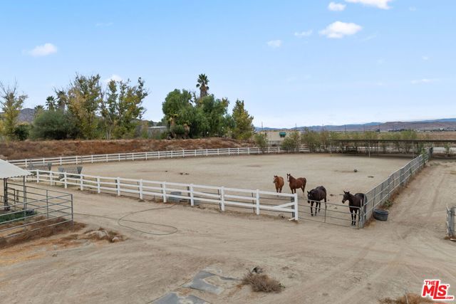805 N Sanderson Avenue, San Jacinto CA: https://media.crmls.org/mediaz/b0a68149-5b4b-4f8a-957d-c0cb7e78a6c1.jpg