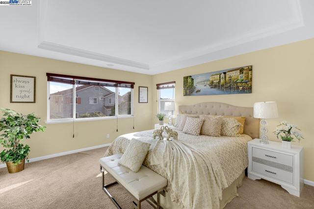 436 Wood Glen Dr, Richmond CA: https://media.crmls.org/mediaz/b0a708aa-826b-40b8-93c4-476892dbca9e.jpg