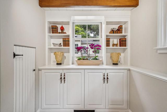 24587 Castro Lane, Carmel CA: https://media.crmls.org/mediaz/b0a77187-7e84-442e-87f0-62ddb74e11ec.jpg