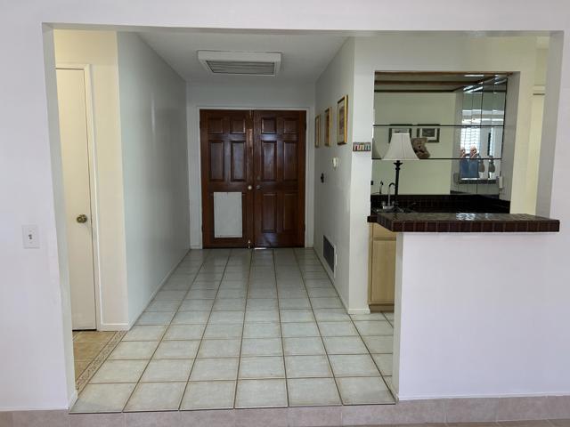 43705 Warner Trail, Palm Desert CA: https://media.crmls.org/mediaz/b0a7ab02-23ca-47cd-9677-d049b8af590a.jpg