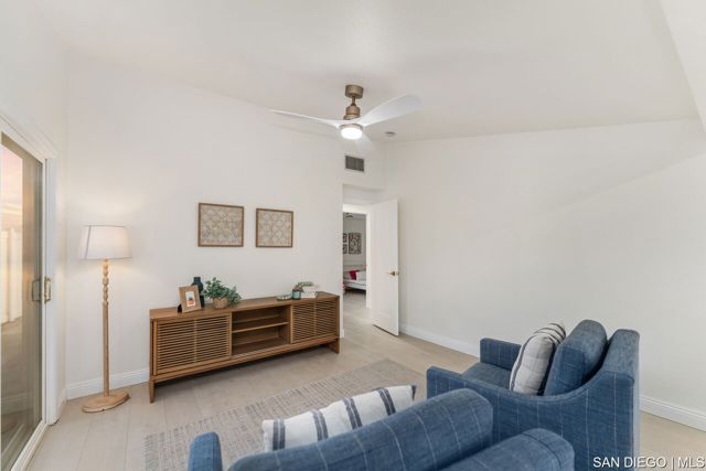 3424 Lockwood DR, San Diego CA: https://media.crmls.org/mediaz/b0a82d61-d8c2-4457-ba5c-67b81fcd2d7f.jpg