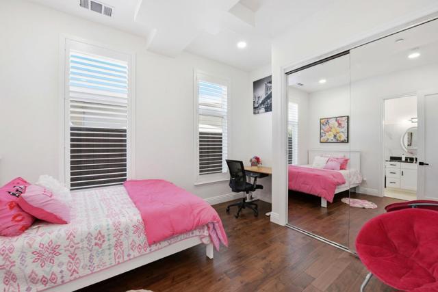 43141 Continental Drive, Fremont CA: https://media.crmls.org/mediaz/b0a85753-e9cc-49c4-8386-34e9e785749f.jpg