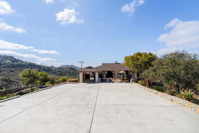 Home for Sale in Ramona