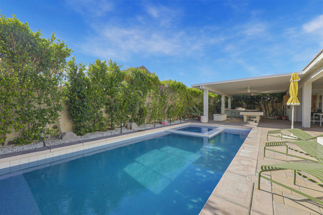 82857 Wheatley Court, Indio CA: https://media.crmls.org/mediaz/b0a96a3d-e673-487d-bfbd-6600933ed604.jpg