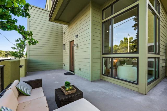 3812 Quail Drive, Palo Alto CA: https://media.crmls.org/mediaz/b0aa82c0-bfc2-498c-a9fb-ab7295ee3012.jpg