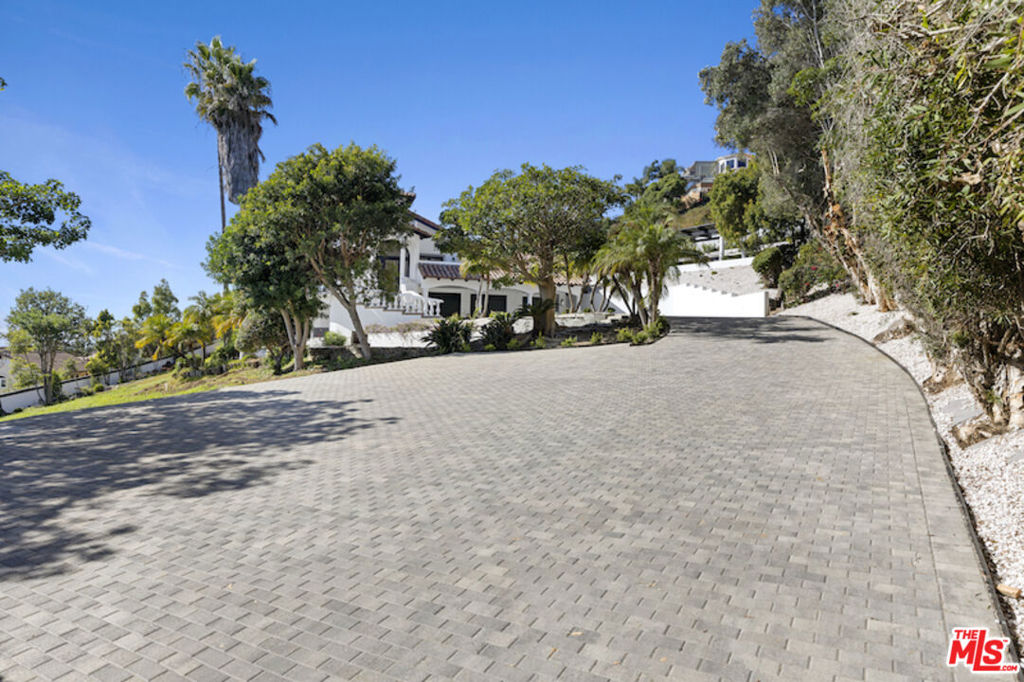 MLS #26862895 image #4