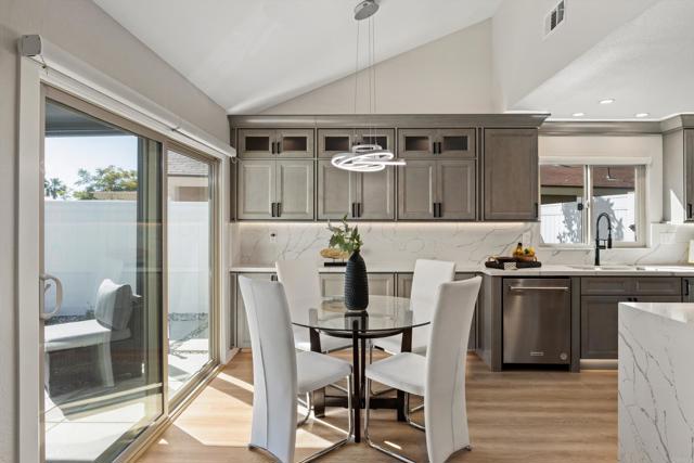 Detail Gallery Image 10 of 42 For 1455 Bridgeview Drive, San Diego,  CA 92105 - 3 Beds | 2 Baths