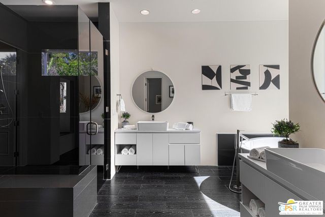 64395 Via Risso, Palm Springs, CA 92264