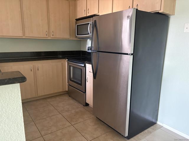 5962 Rancho Mission RD, San Diego CA: https://media.crmls.org/mediaz/b0ae372b-92c8-45da-9550-be8ed19dd0ab.jpg